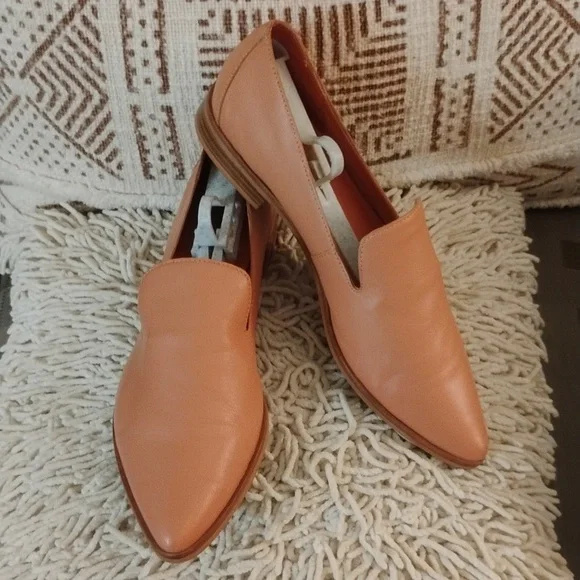 Treasure & Bond Kena Coral Leather Flats - Picture 1 of 9